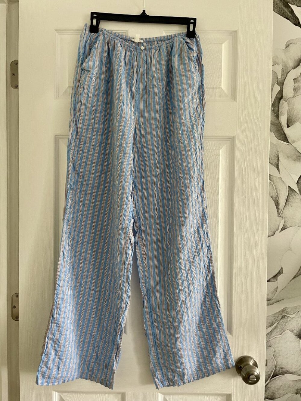 aerie Blue and White Striped Pajama Set - Picture 6 of 9